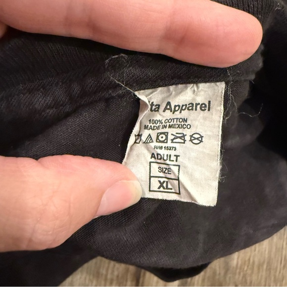 RARE SAMPLE The Mountain Graphic T Shirt XL Black Meowies Elvis Las Vegas 2015 - Picture 4 of 10